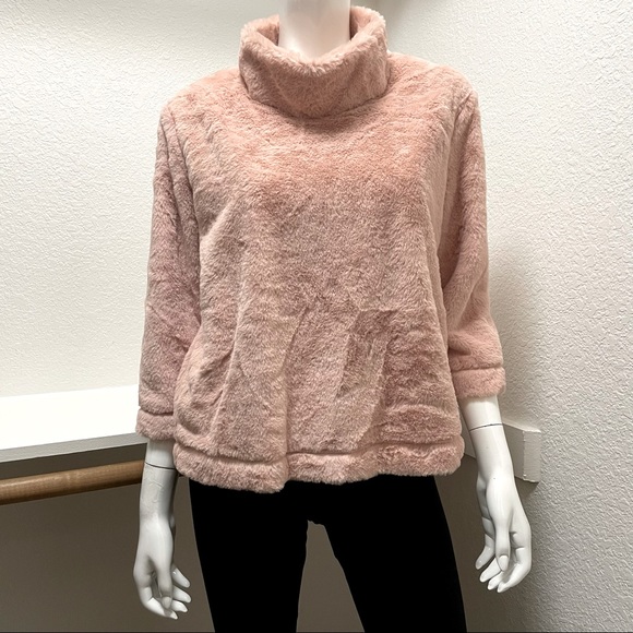BANANA REPUBLIC Plush Fuzzy Pink Pocket Sweater Sz S - Picture 1 of 6